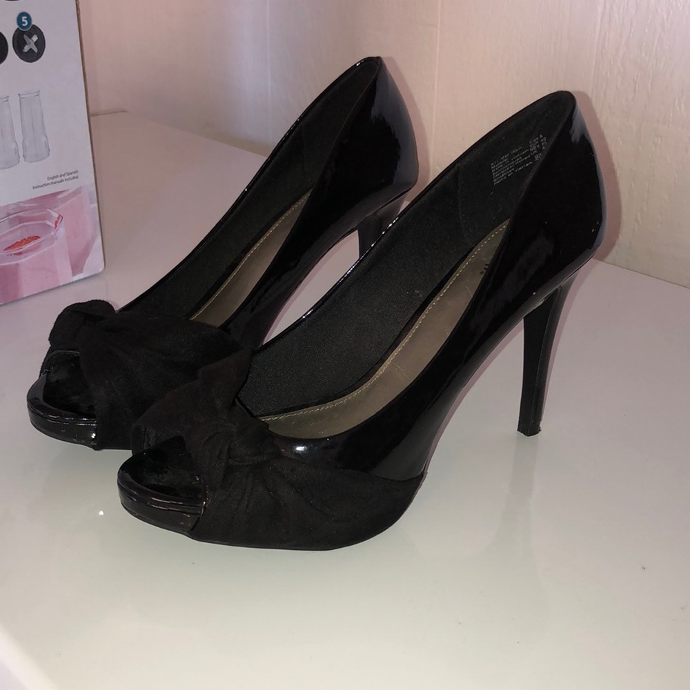 Black heels